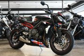 2021 Triumph Street Triple R Low