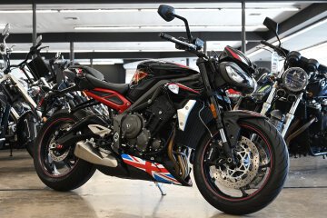 2021 Triumph Street Triple R Low