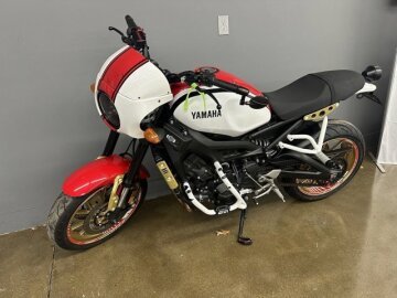 2021 Yamaha XSR900 Base