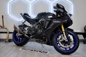 2021 Yamaha YZF-R1M