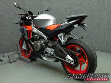2022 Aprilia Tuono