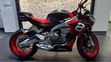 2022 Aprilia Tuono