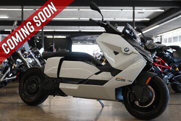 2022 BMW CE 04