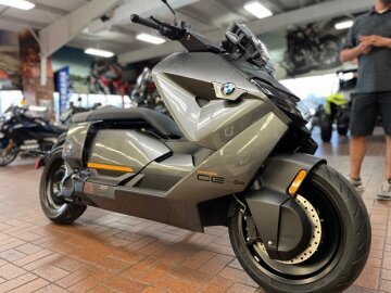 New 2022 BMW CE 04