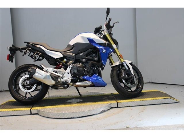 2022 BMW F900R
