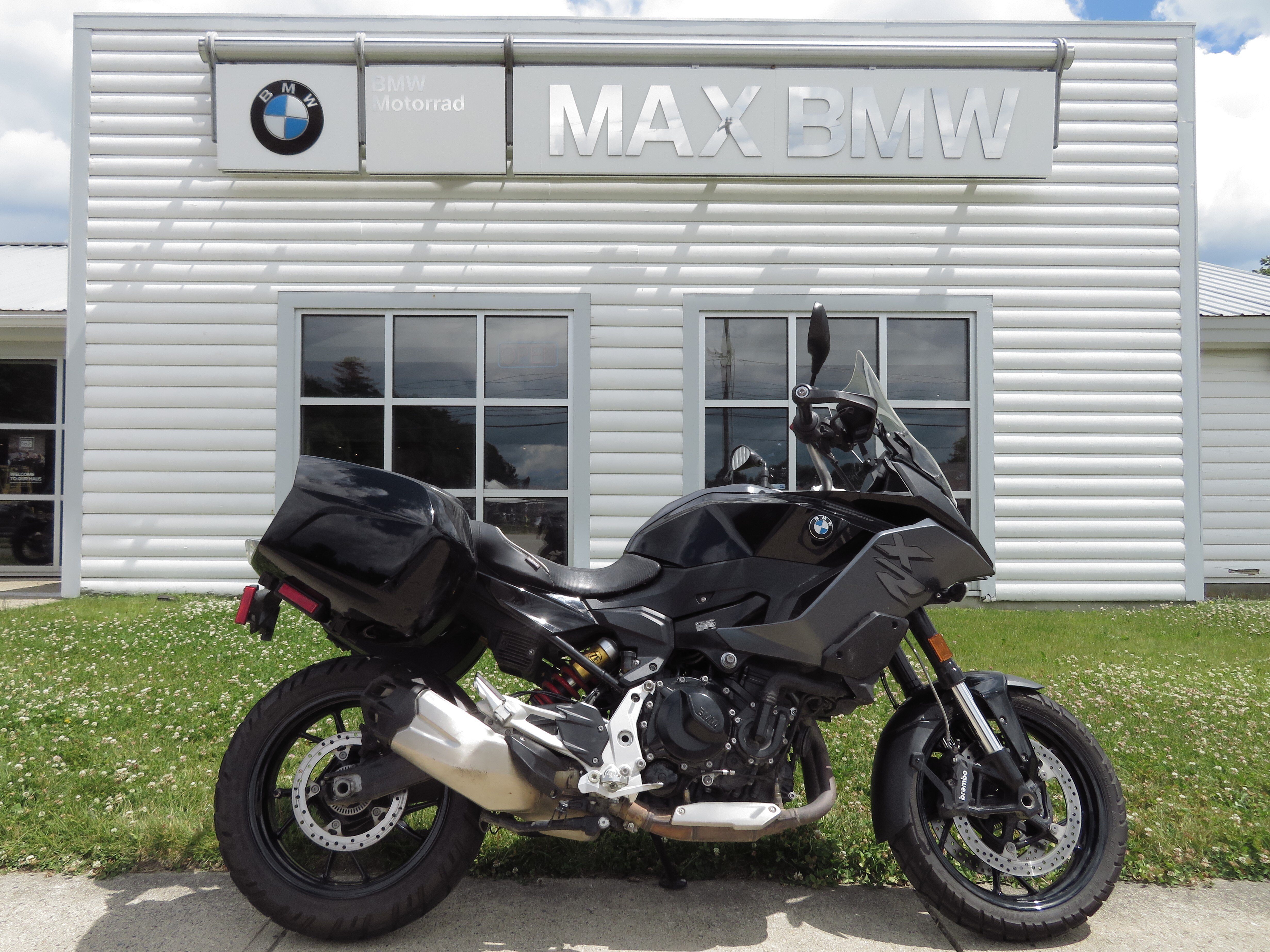 2022 BMW F900XR