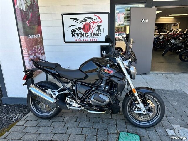 2022 BMW R1250R