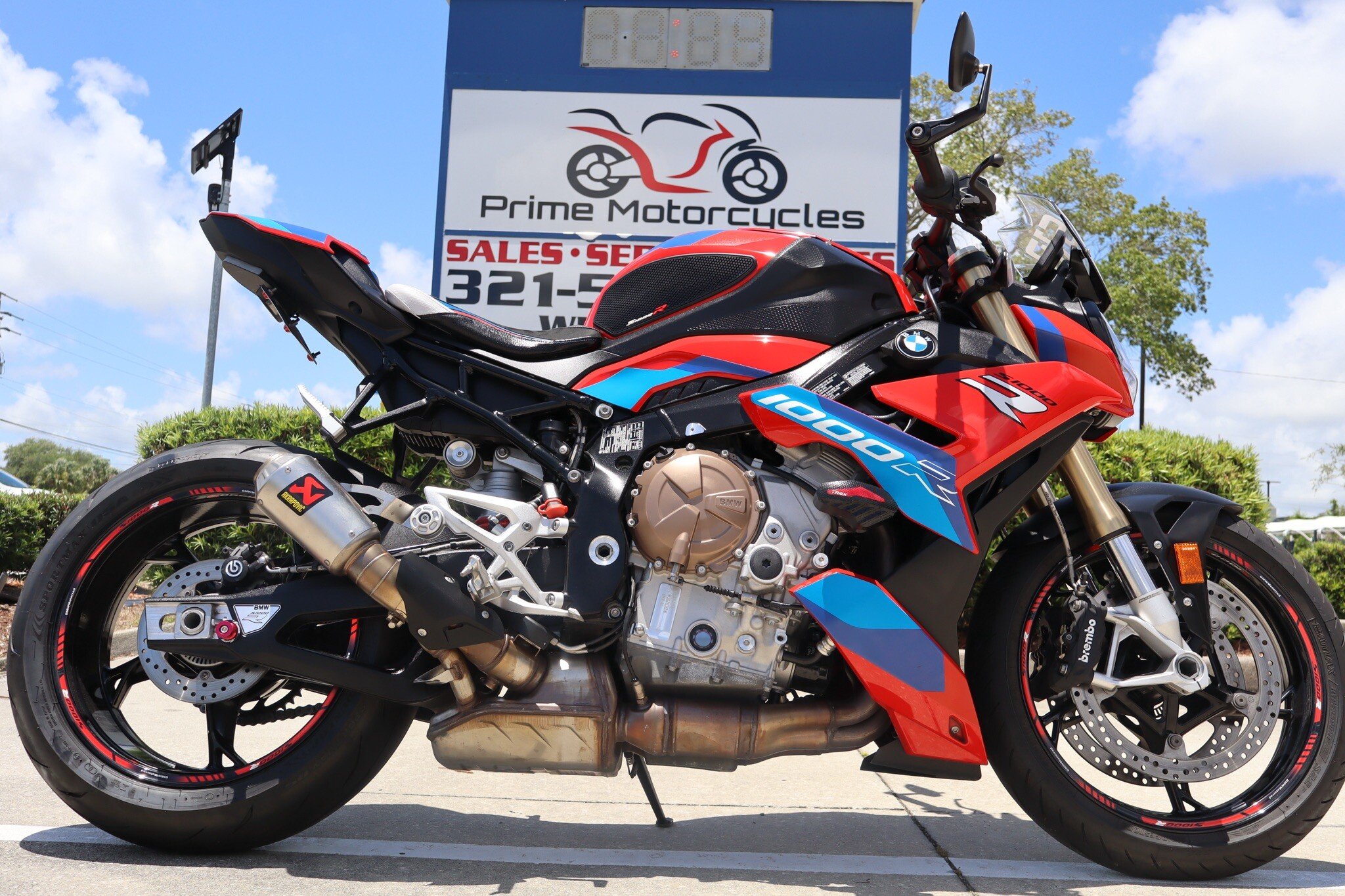 2022 BMW S1000R