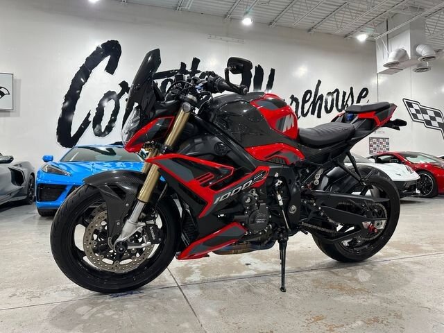 2022 BMW S1000R