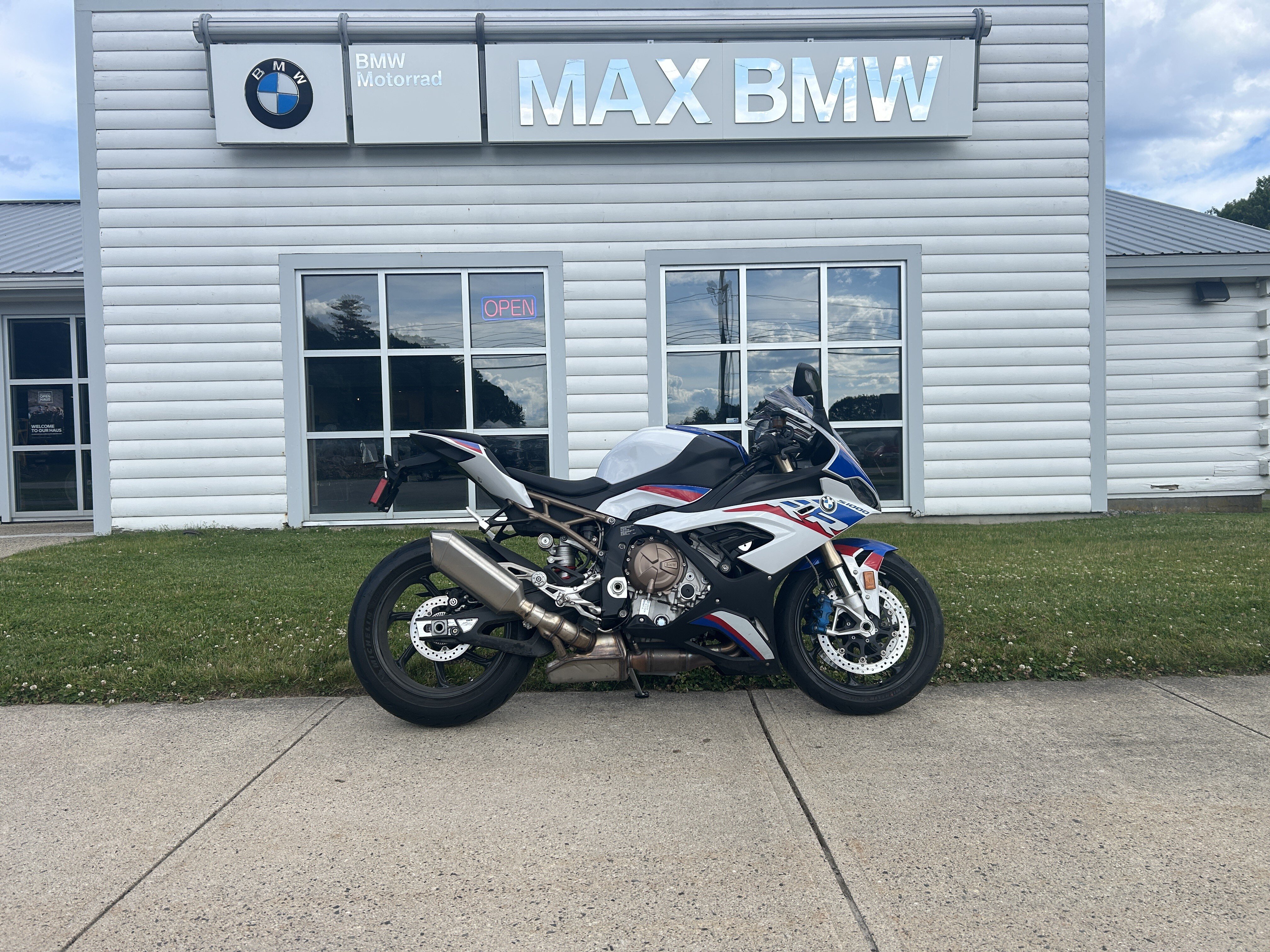 2022 BMW S1000RR