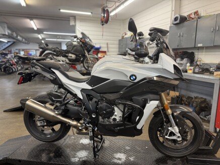 Photo 1 for 2022 BMW S1000XR