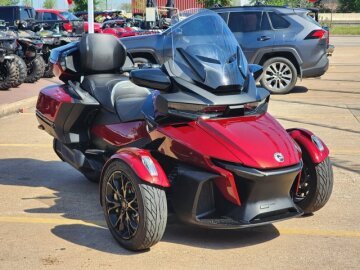 2022 Can-Am Spyder RT