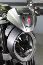 Thumbnail Photo 4 for 2022 Ducati Monster 937