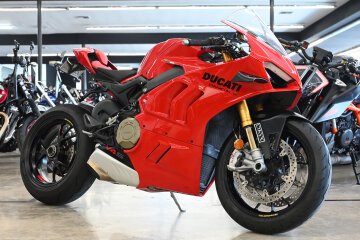 2022 Ducati Panigale V4 S