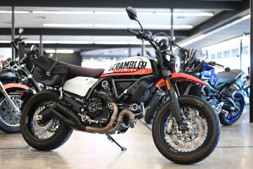 2022 Ducati Scrambler Urban Motard