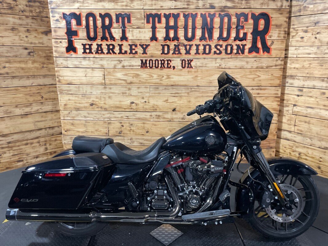 2022 Harley-Davidson CVO Street Glide