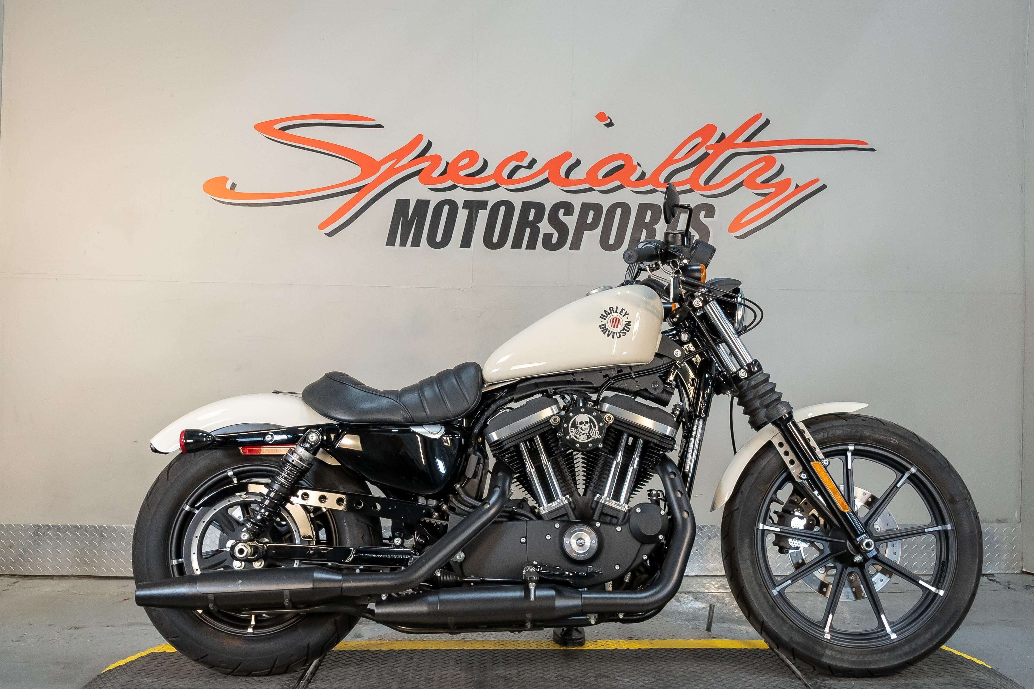 2022 Harley-Davidson Sportster Iron 883