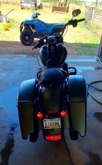 Thumbnail Photo 2 for 2022 Harley-Davidson Touring Road King Special for Sale by Owner