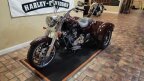Thumbnail Photo 3 for New 2022 Harley-Davidson Trike