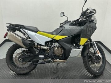 2022 Husqvarna Norden 901