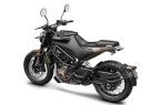 Thumbnail Photo 2 for 2022 Husqvarna Svartpilen 401