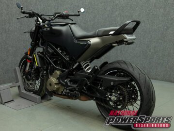 2022 Husqvarna Svartpilen