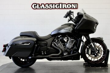 2022 Indian Challenger Dark Horse w/ ABS