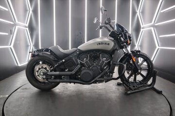 2022 Indian Scout Bobber Rogue w/ ABS