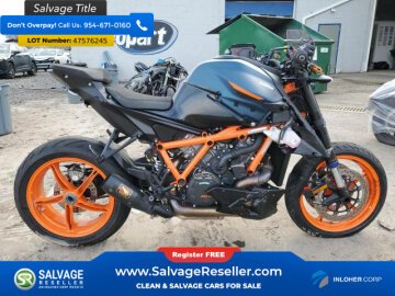 2022 KTM 1290 Super Duke R