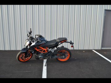2022 KTM 390 Duke