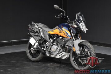 2022 KTM 390
