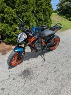 Thumbnail Photo 2 for New 2022 KTM 890