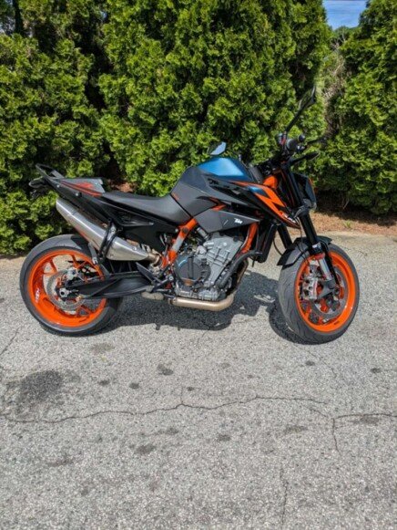 Photo 1 for New 2022 KTM 890