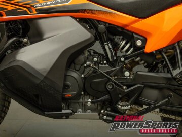 2022 KTM 890 Adventure