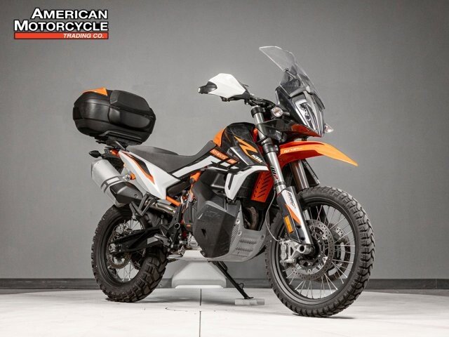 2022 KTM 890 Adventure R