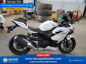 2022 Kawasaki Ninja 400