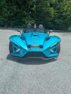 Thumbnail Photo 2 for 2022 Polaris Slingshot