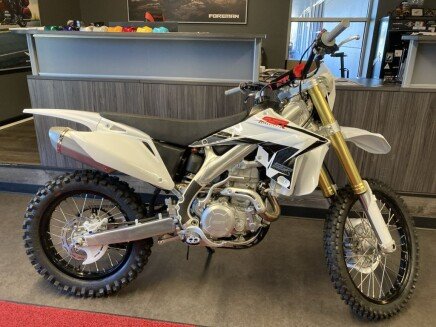 Photo 1 for New 2022 SSR SR450S