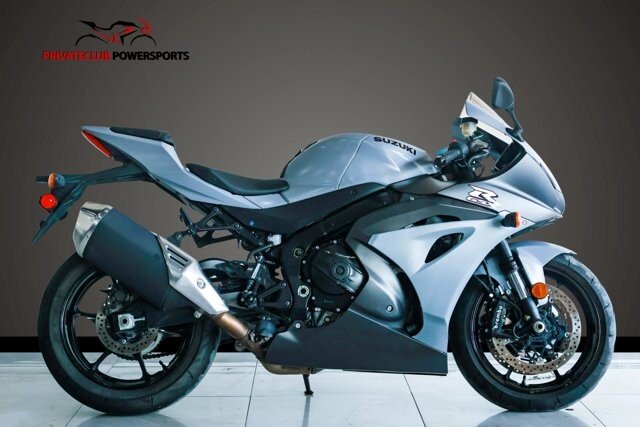 2022 Suzuki GSX-R1000