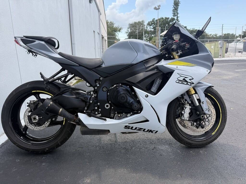 2022 Suzuki GSX-R750