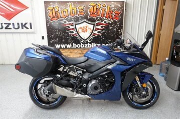 2022 Suzuki GSX-S1000GT