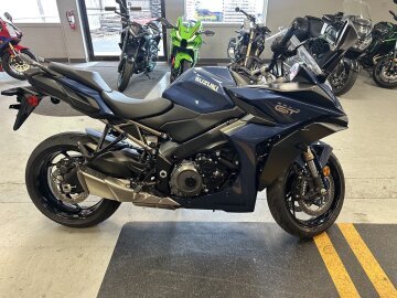 2022 Suzuki GSX-S1000GT