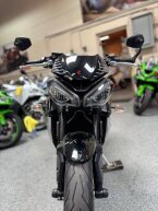 Thumbnail Photo 2 for 2022 Triumph Street Triple R