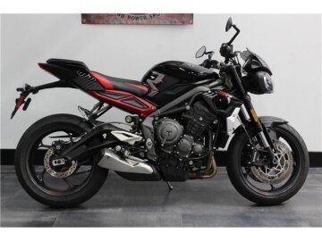 2022 Triumph Street Triple R