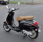 Thumbnail Photo 3 for 2022 Vespa Primavera 50