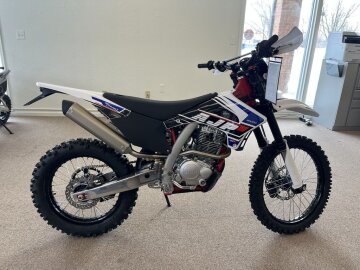 New 2023 AJP SPR