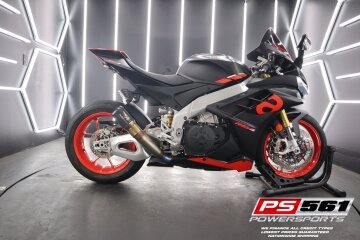 2023 Aprilia RSV4