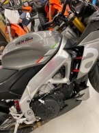 Thumbnail Photo 2 for 2023 Aprilia Tuono V4