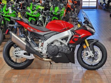 New 2023 Aprilia Tuono V4
