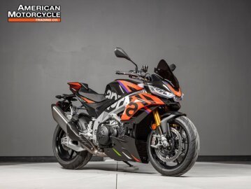 2023 Aprilia Tuono V4 Factory